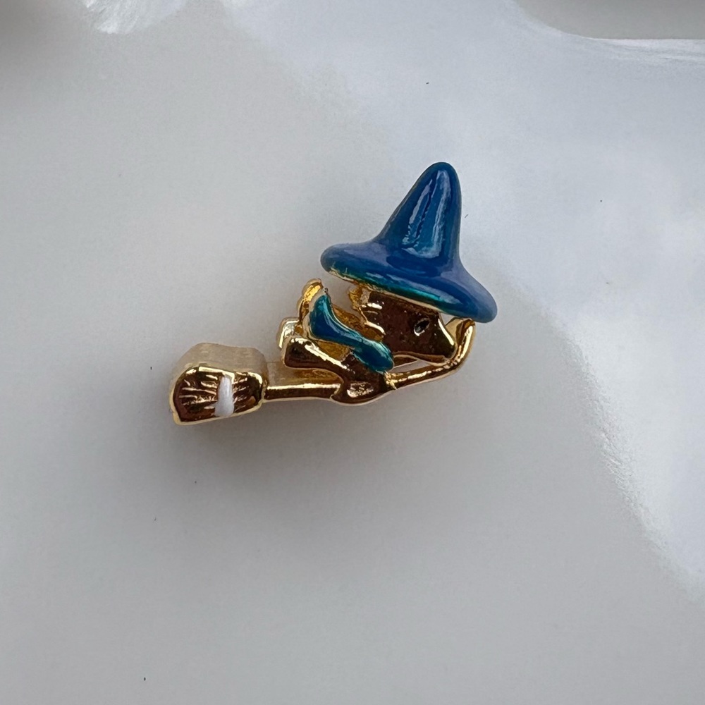 Peanuts Woodstock Halloween gold witch charm for Gnoce bracelet - Picture 2 of 6